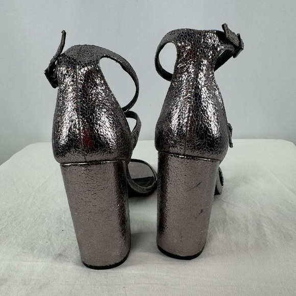 Steve Madden Parrson Pewter Ankle Strap‎ Heels in Metallic Size 8 - Picture 3 of 9